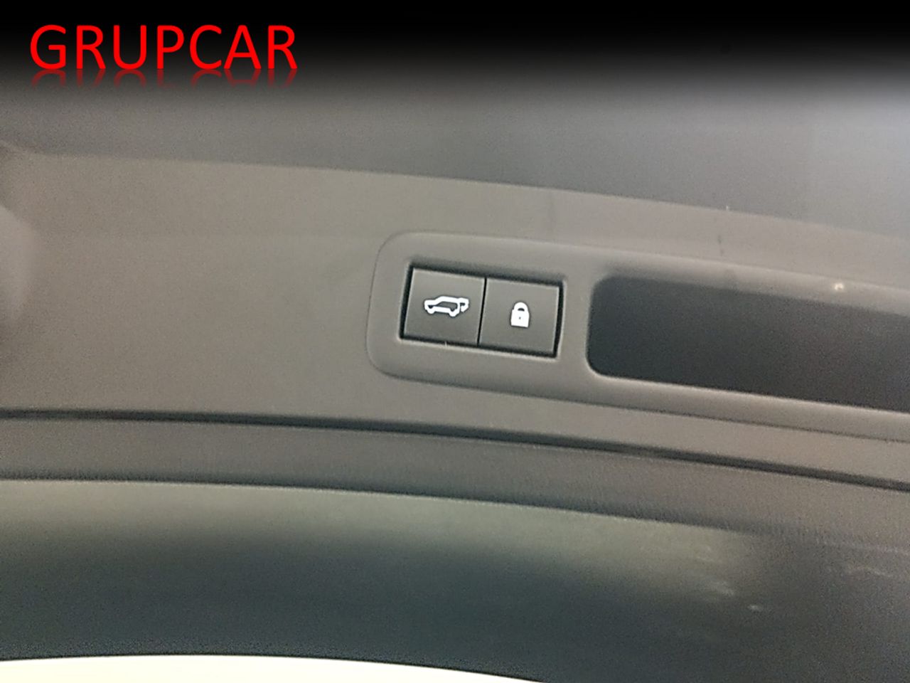 Lexus UX 300 e - foto 41