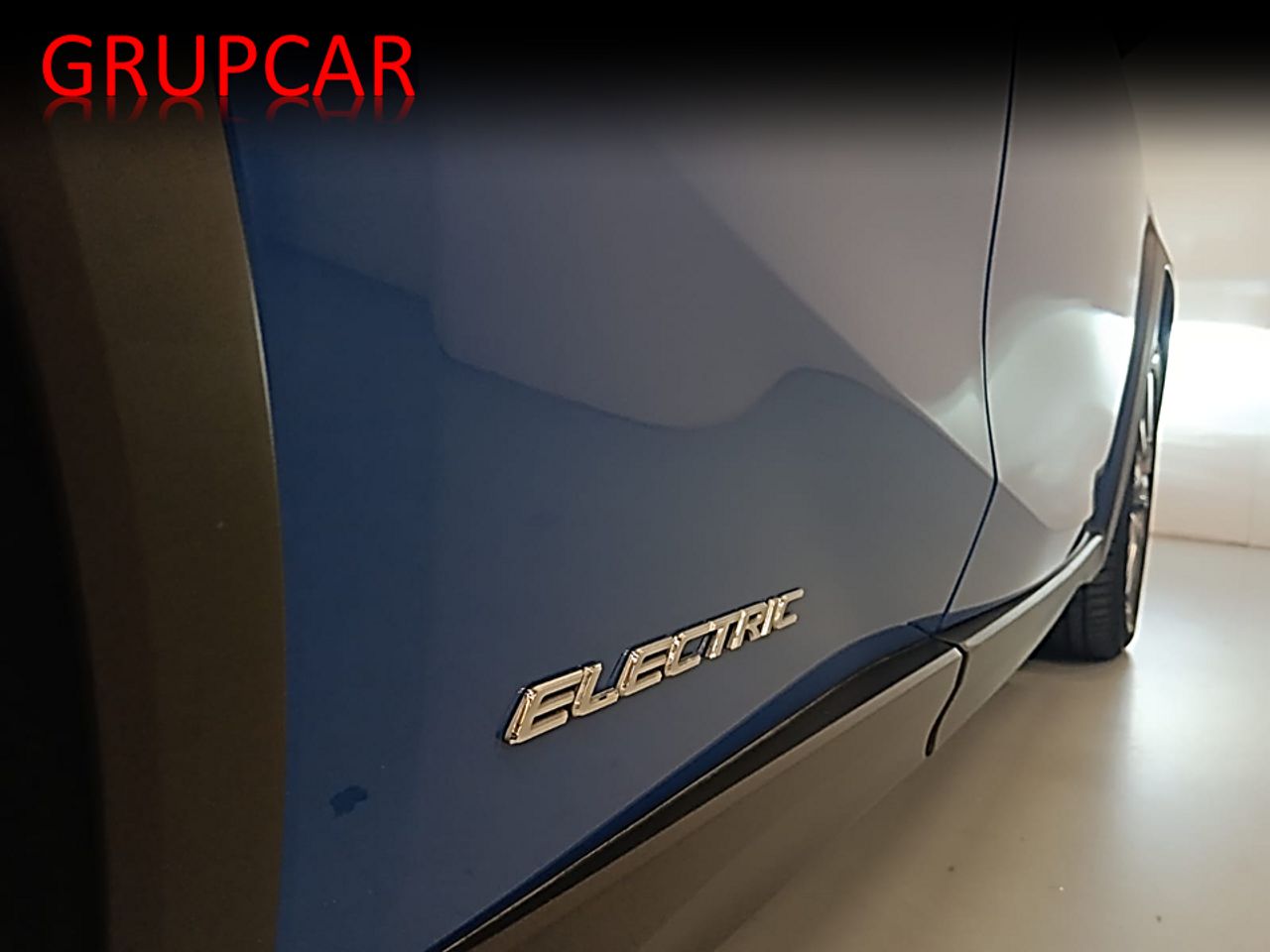 Lexus UX 300 e - foto 34