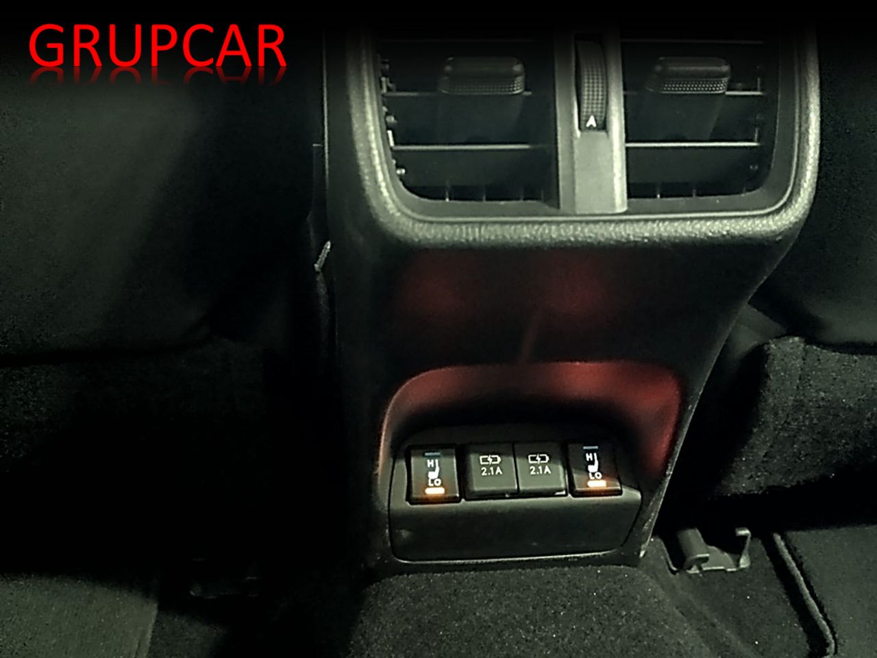 Lexus UX 300 e - foto 30