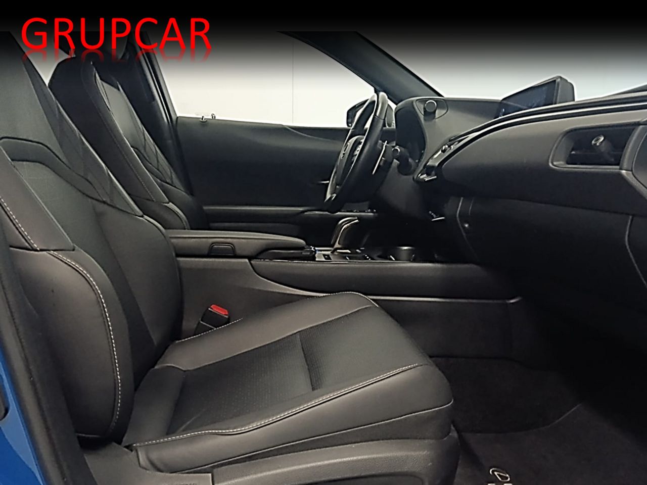 Lexus UX 300 e - foto 23