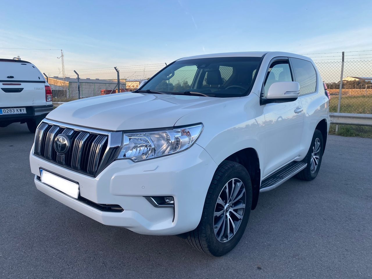 toyota land cruiser 2018 / foto grande (3)