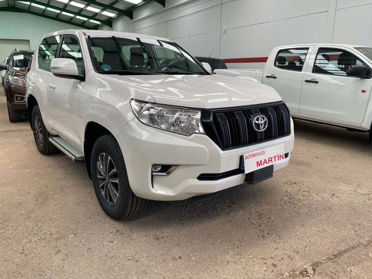 Foto toyota land cruiser 2020 /