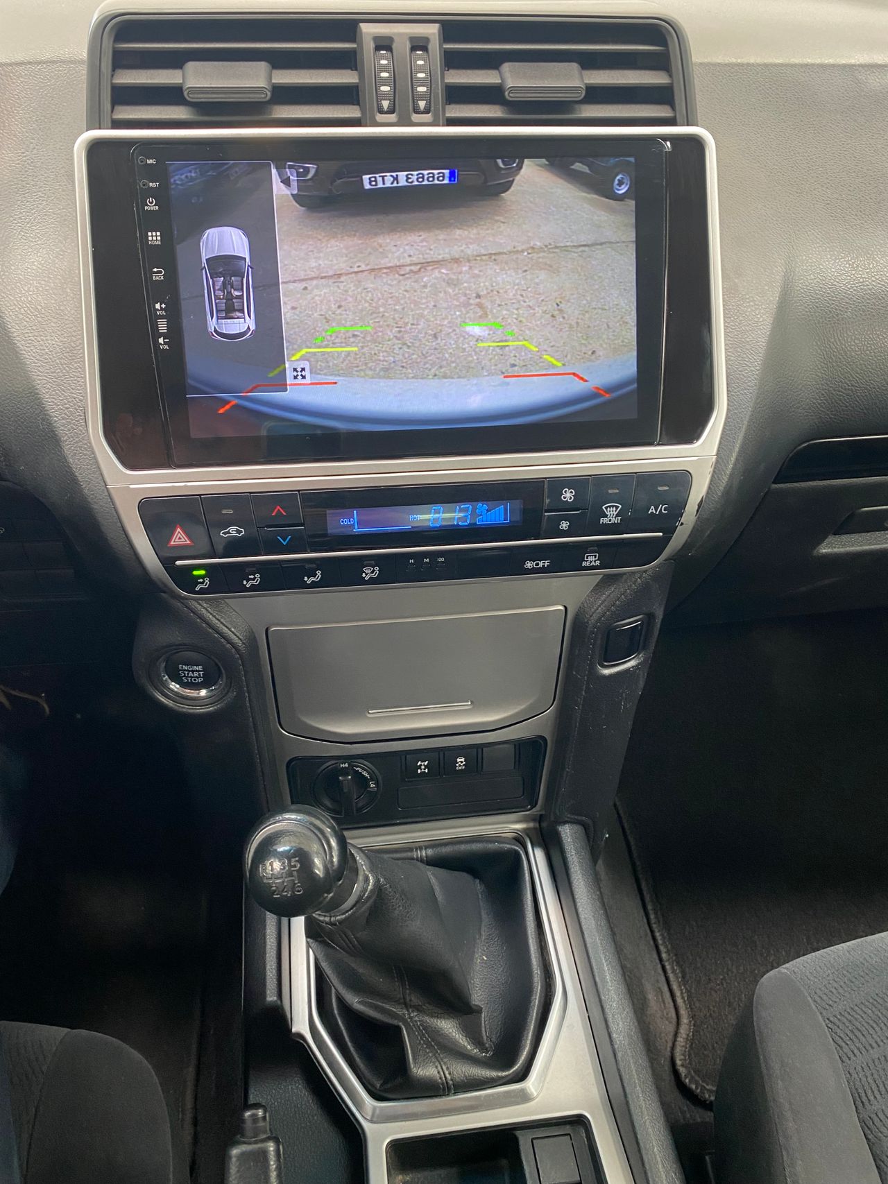 toyota land cruiser 2020 / foto grande (3)