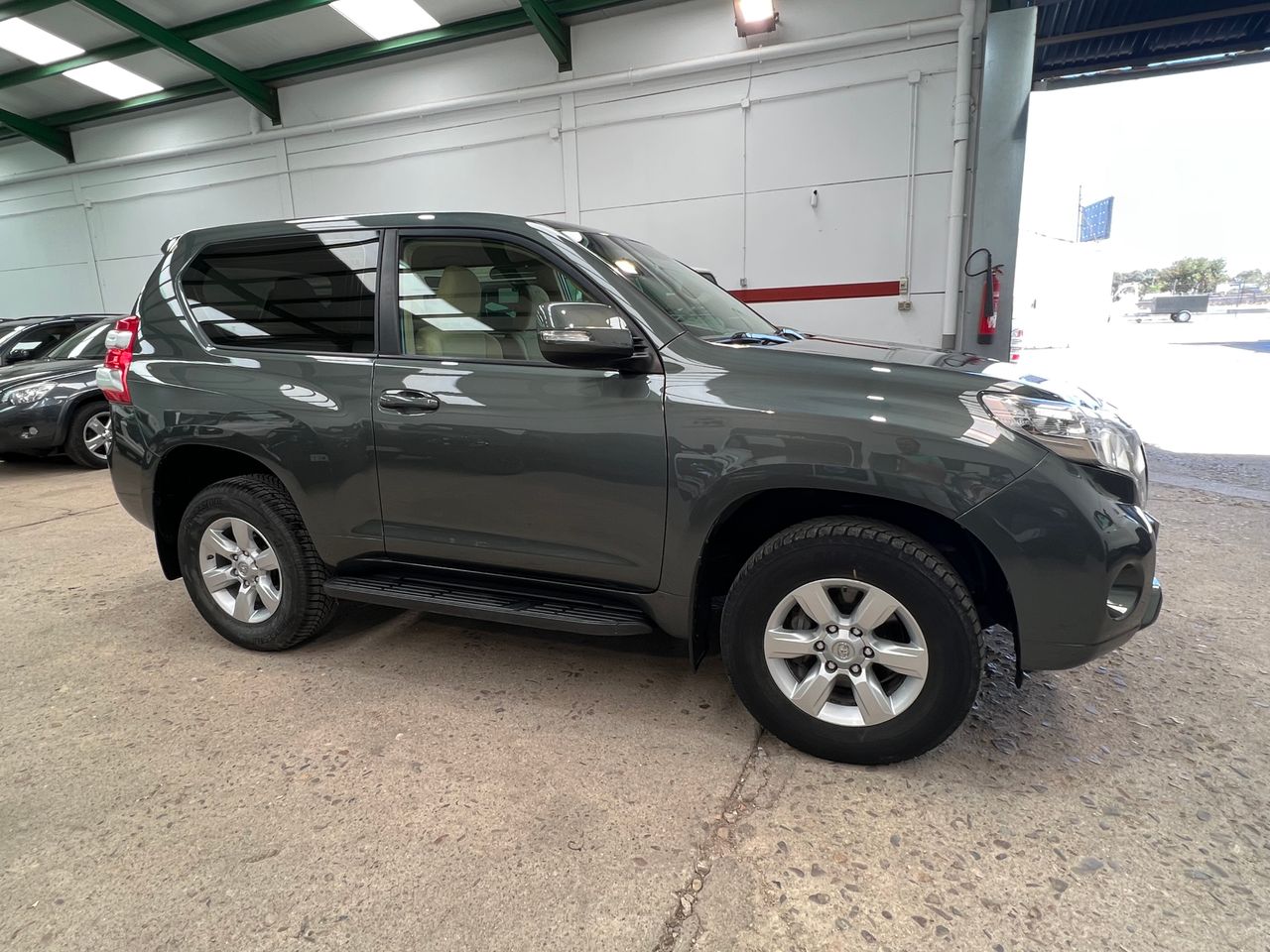 toyota land cruiser 2017 / foto grande (3)