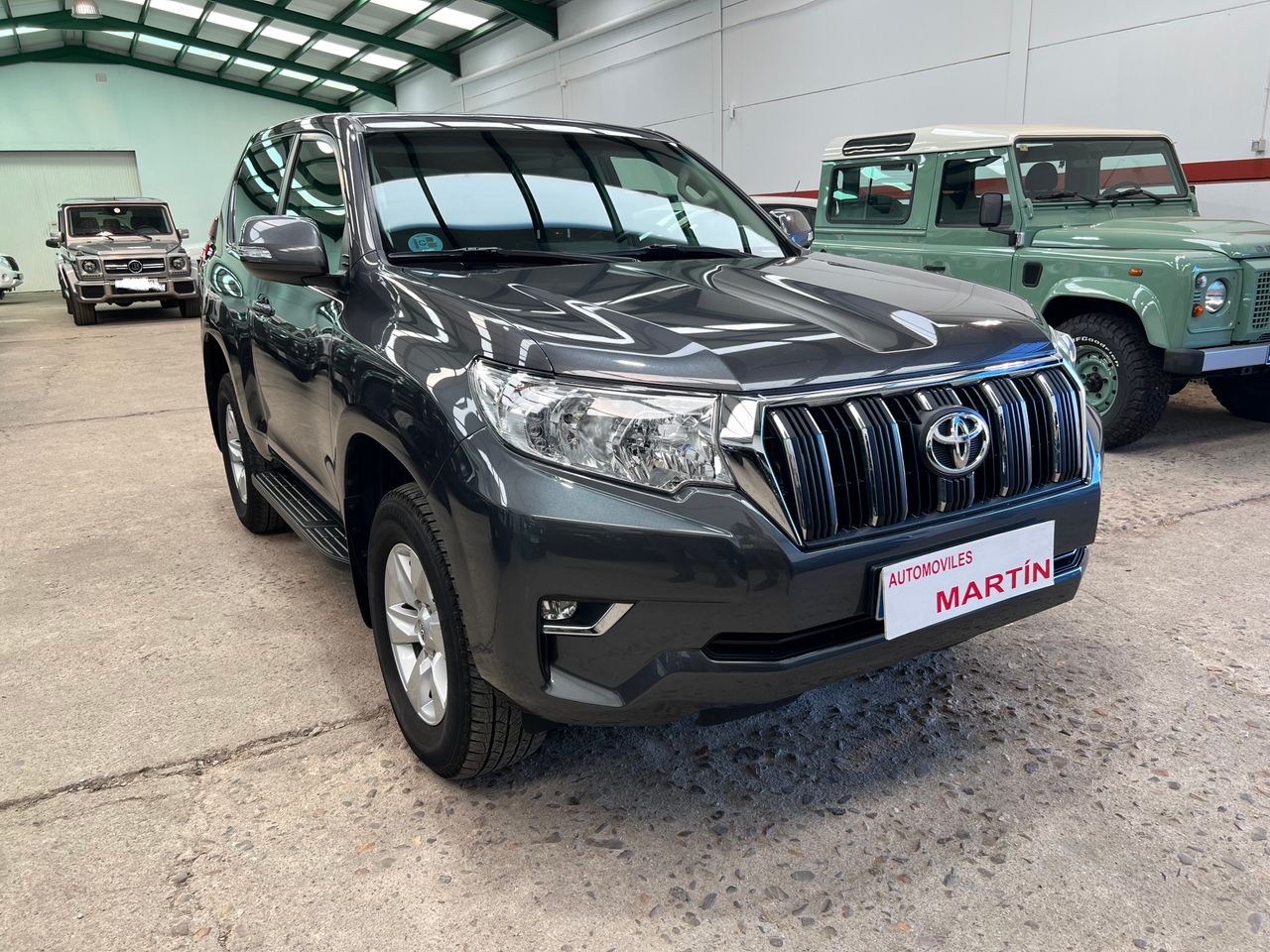 toyota land cruiser 2021 / foto grande (2)