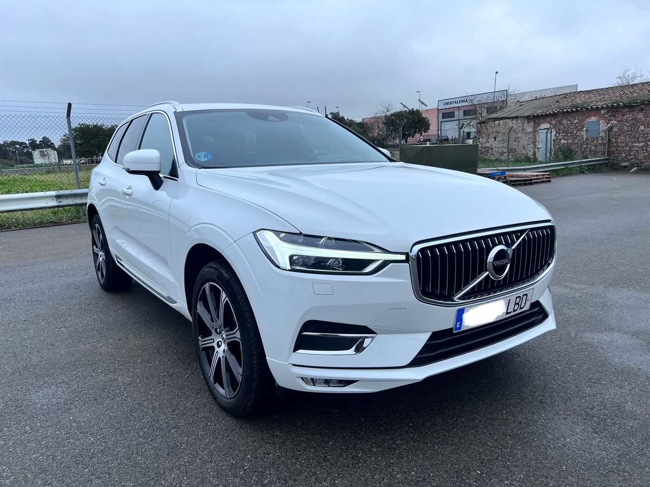 volvo xc-60 2019 / foto grande (2)