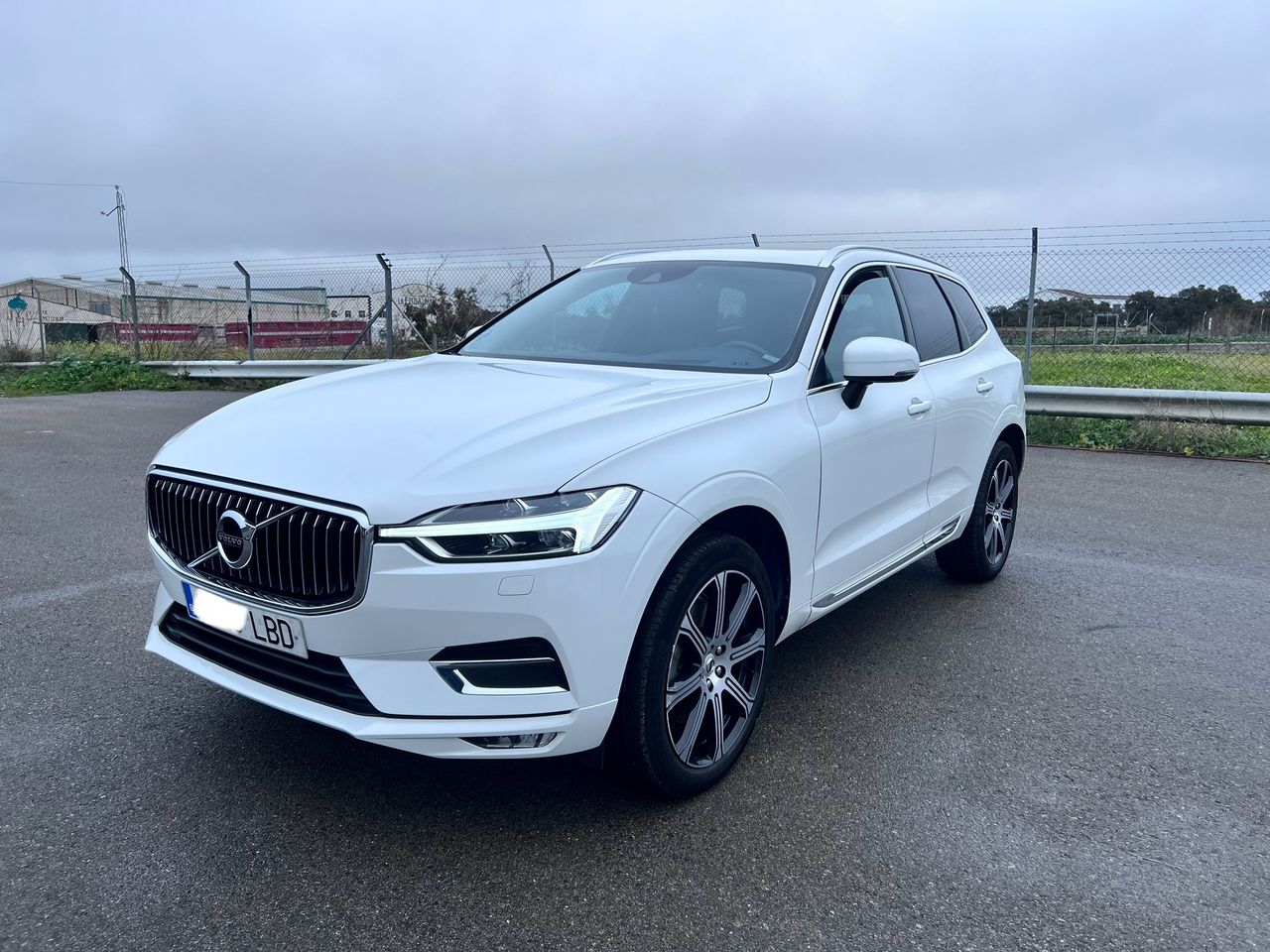 Foto volvo xc-60 2019 /