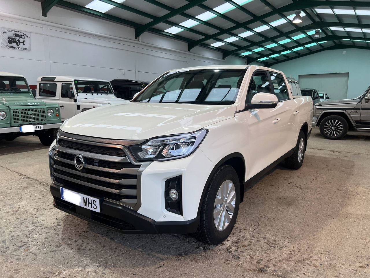 Ssangyong  de segunda mano - ssangyong musso 2023 /
