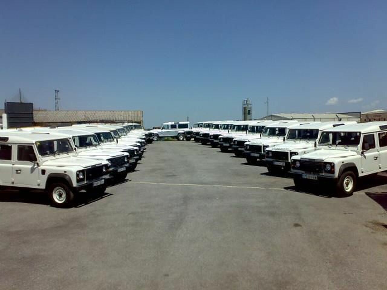 Foto land-rover defender 2014 /