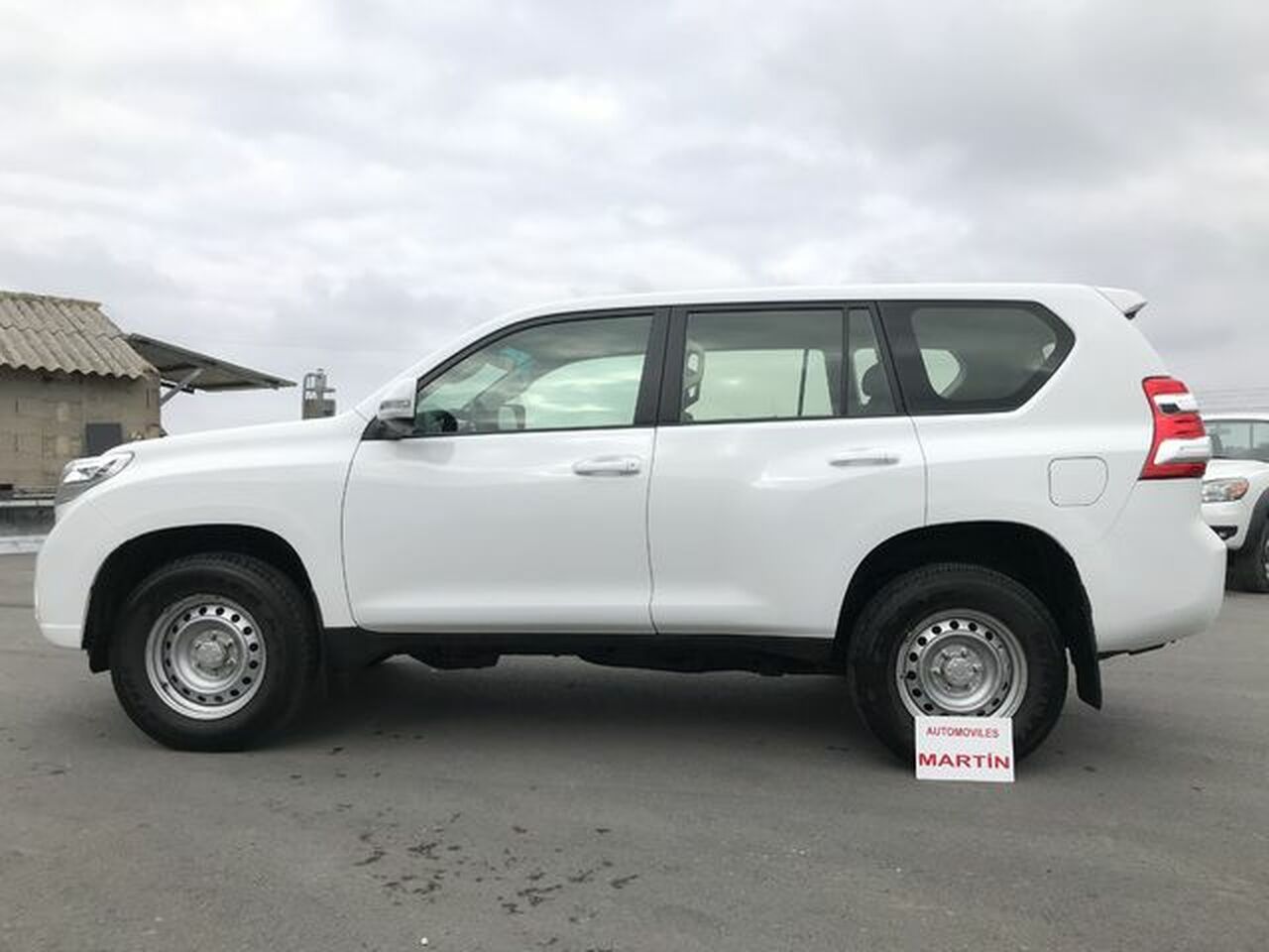 toyota land cruiser 2016 / foto grande (3)