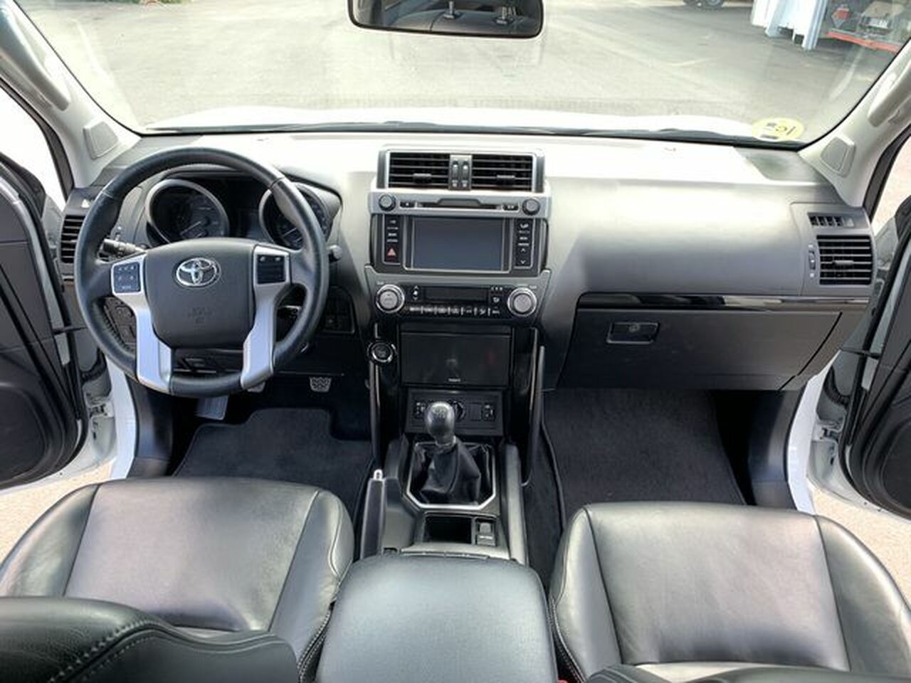 toyota land cruiser 2016 / foto grande (3)