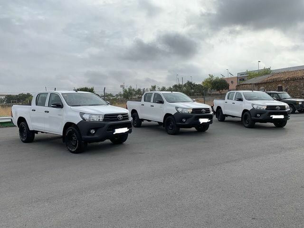 Golf 2017 con motor 150cv  de segunda mano - toyota hilux 2017 /