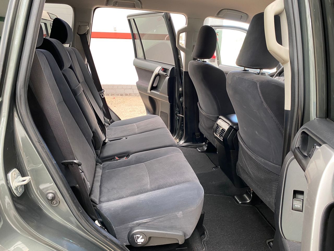 toyota land cruiser 2016 / foto grande (3)