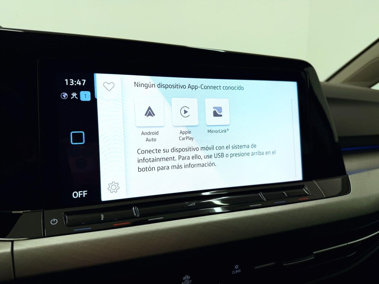 Volkswagen Golf Life 1.0 TSI 81kW (110CV) Variant - foto 35