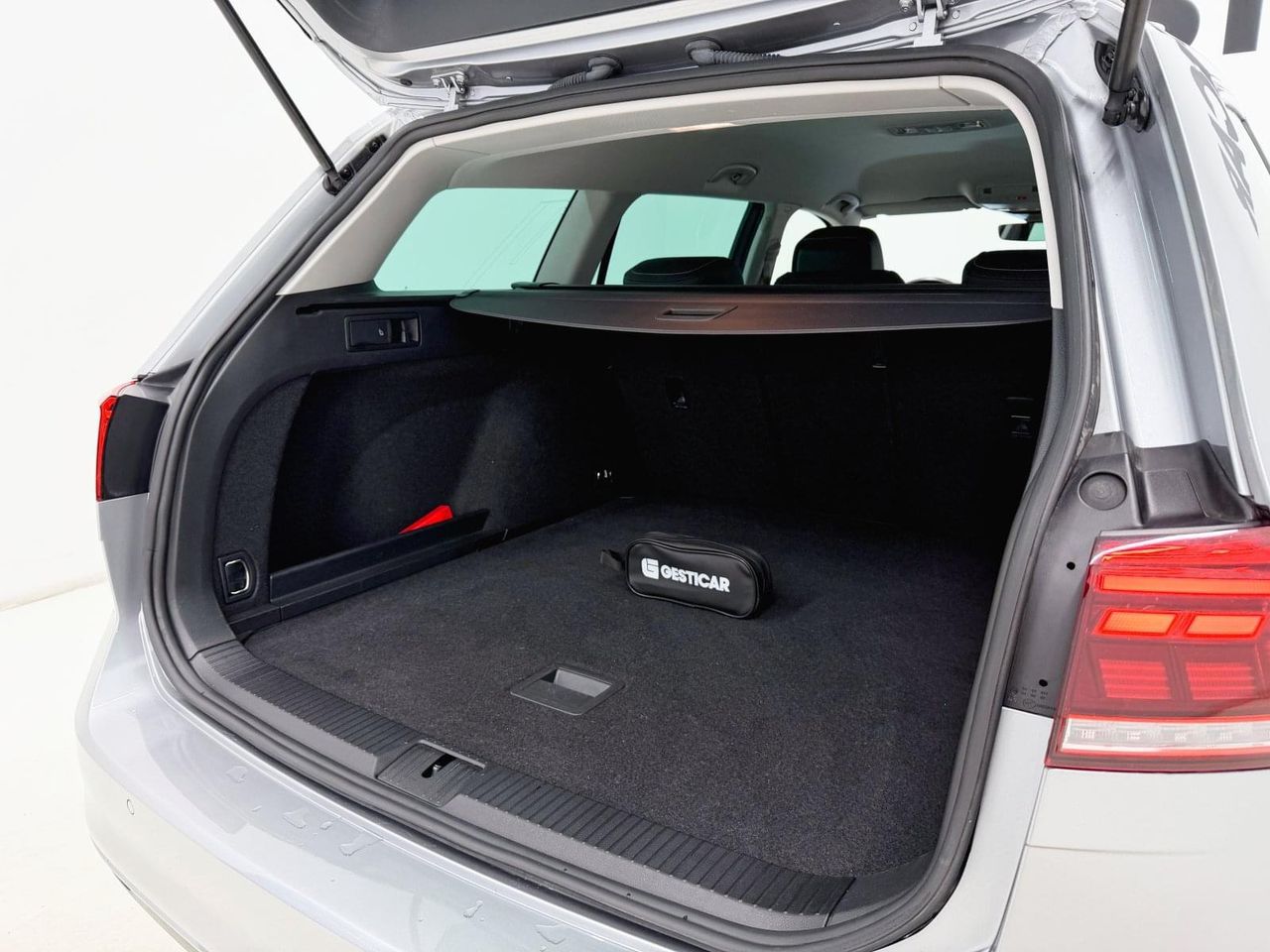 Volkswagen Passat Variant Executive 2.0 TDI 110kW (150CV) - foto 4