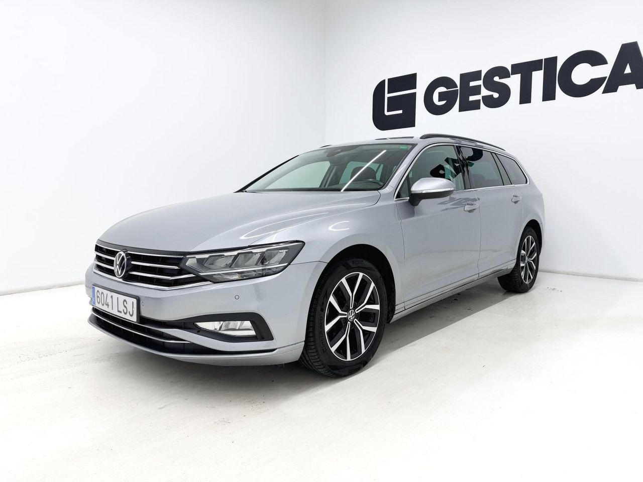 Volkswagen Passat Variant Executive 2.0 TDI 110kW (150CV) - foto 14