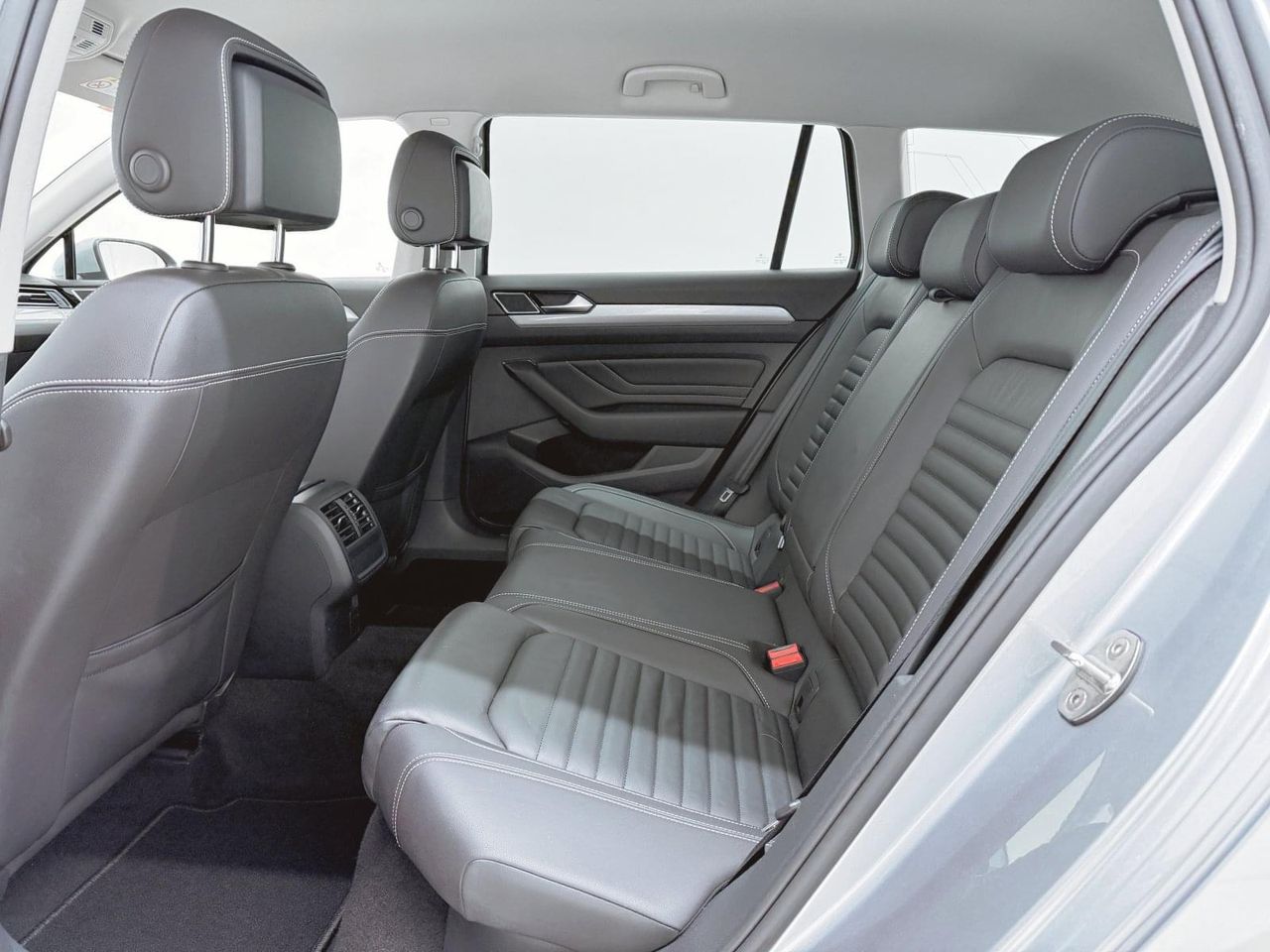 Volkswagen Passat Variant Executive 2.0 TDI 110kW (150CV) - foto 41