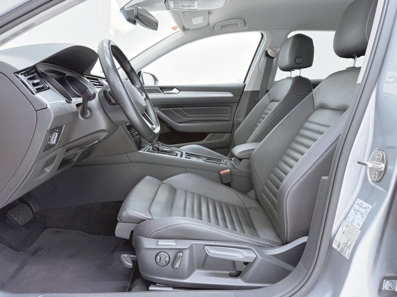 Volkswagen Passat Variant Executive 2.0 TDI 110kW (150CV) - foto 27