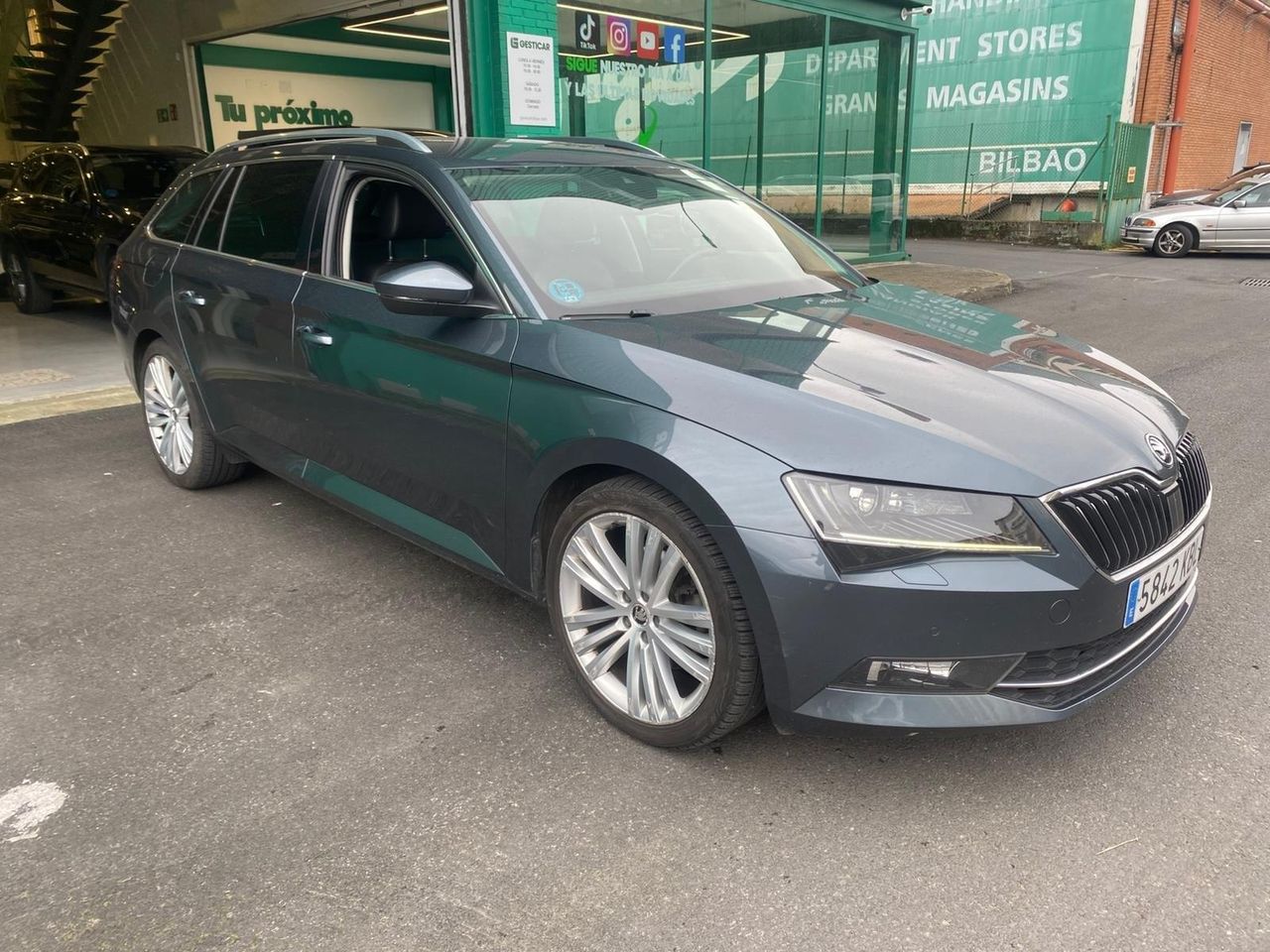 Skoda Superb Combi 2.0 TDI 150cv DSG Style - foto 4