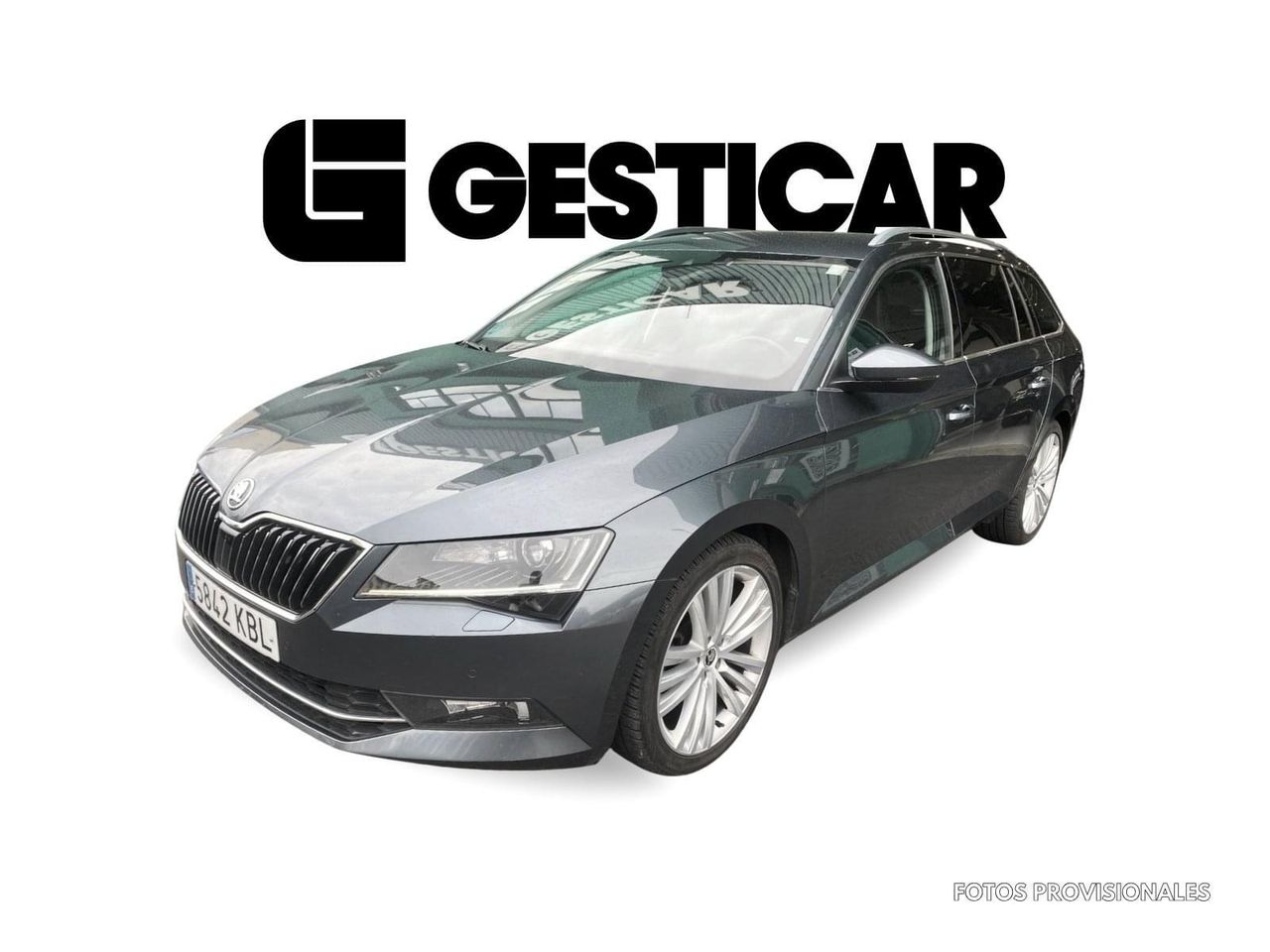 Skoda Superb Combi 2.0 TDI 150cv DSG Style - foto 2