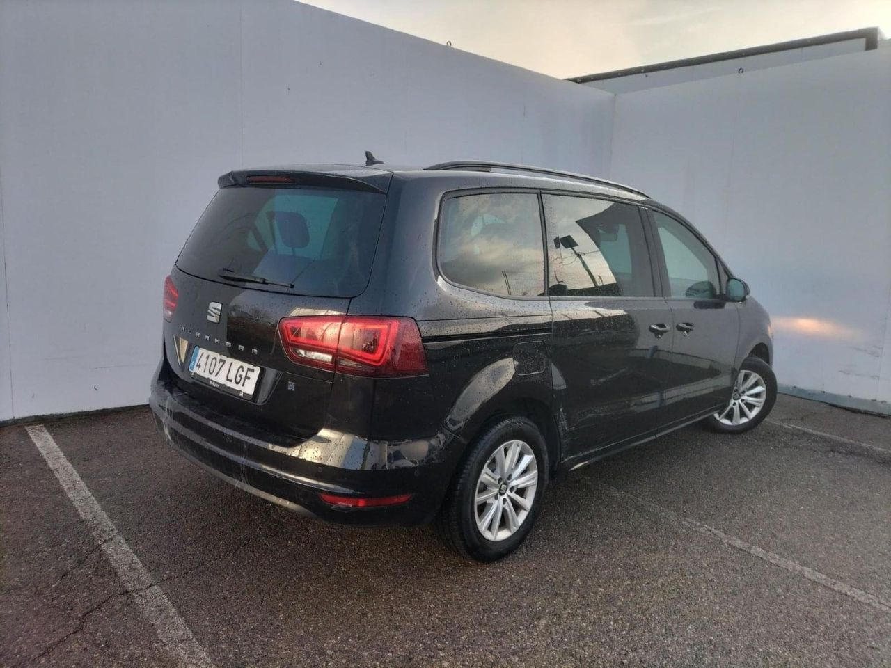 bg
