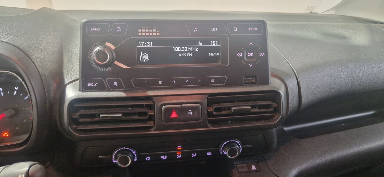 Citroën Berlingo 1.5 HDI BLUE CONTROL  CONTROL M 102CV SENSOR DE LUCES - Foto 11