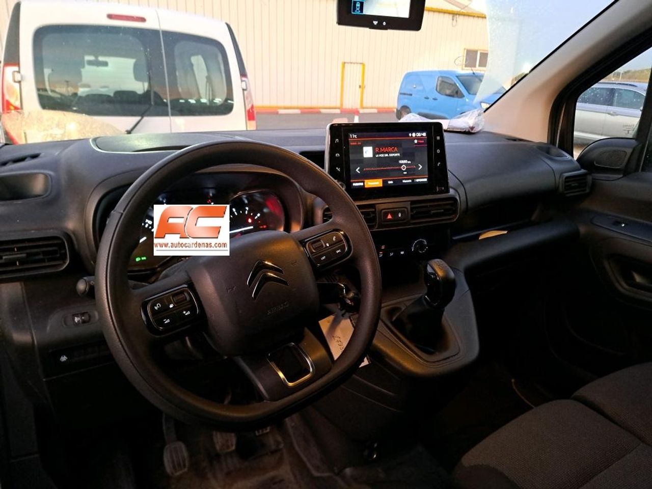citroën berlingo 2021 / foto grande (3)
