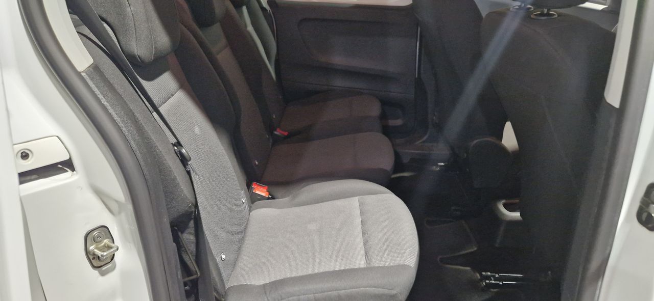 Peugeot Rifter 1.5 HDI 100CV STANDART ACTIVE PACK APPLE CARPLAY-BLUETOOTH - Foto 18