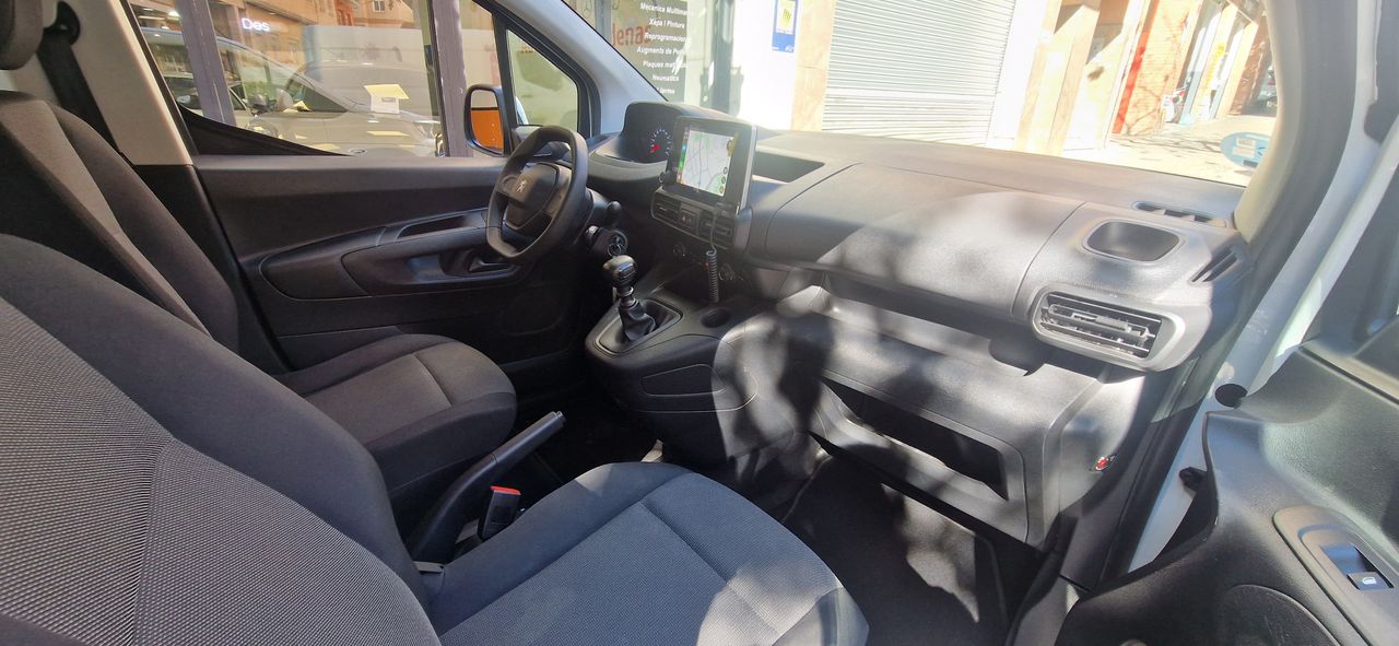 Peugeot Rifter 1.5 HDI 100CV STANDART ACTIVE PACK APPLE CARPLAY-BLUETOOTH - Foto 19