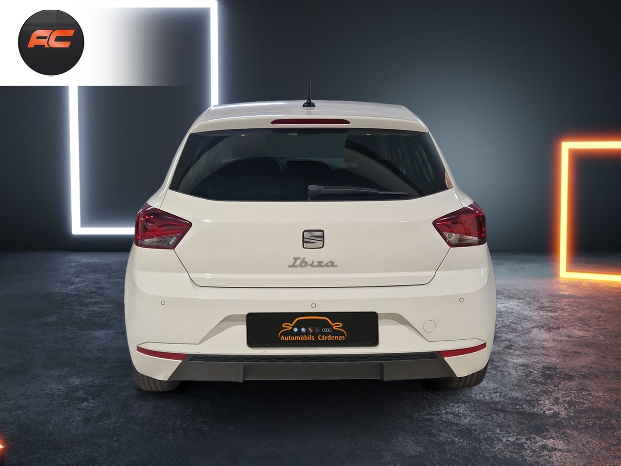 Seat Ibiza 1.0 TSI 110CV STYLE PLUS APPLE CARPLAY-BLUETOOTH-CAMARA T - Foto 7