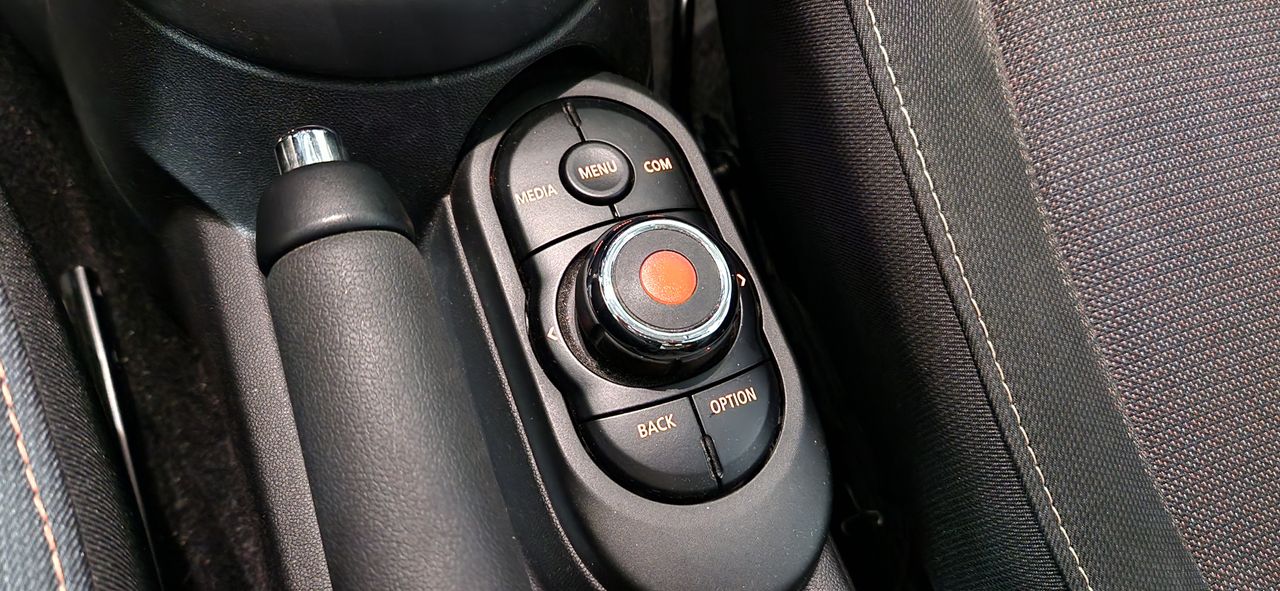 MINI One 1500   102cv TECHO ELECTRICO--SENSORES TRASEROS-BLUETOOTH - Foto 23