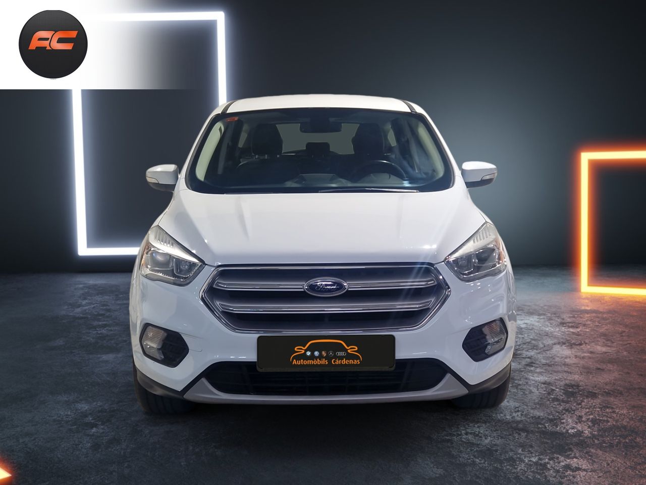 Ford Kuga 2.0 TDCI 150CV 4X4 TITANIUM NAVEGADOR-TRACCION 4X4 - Foto 4