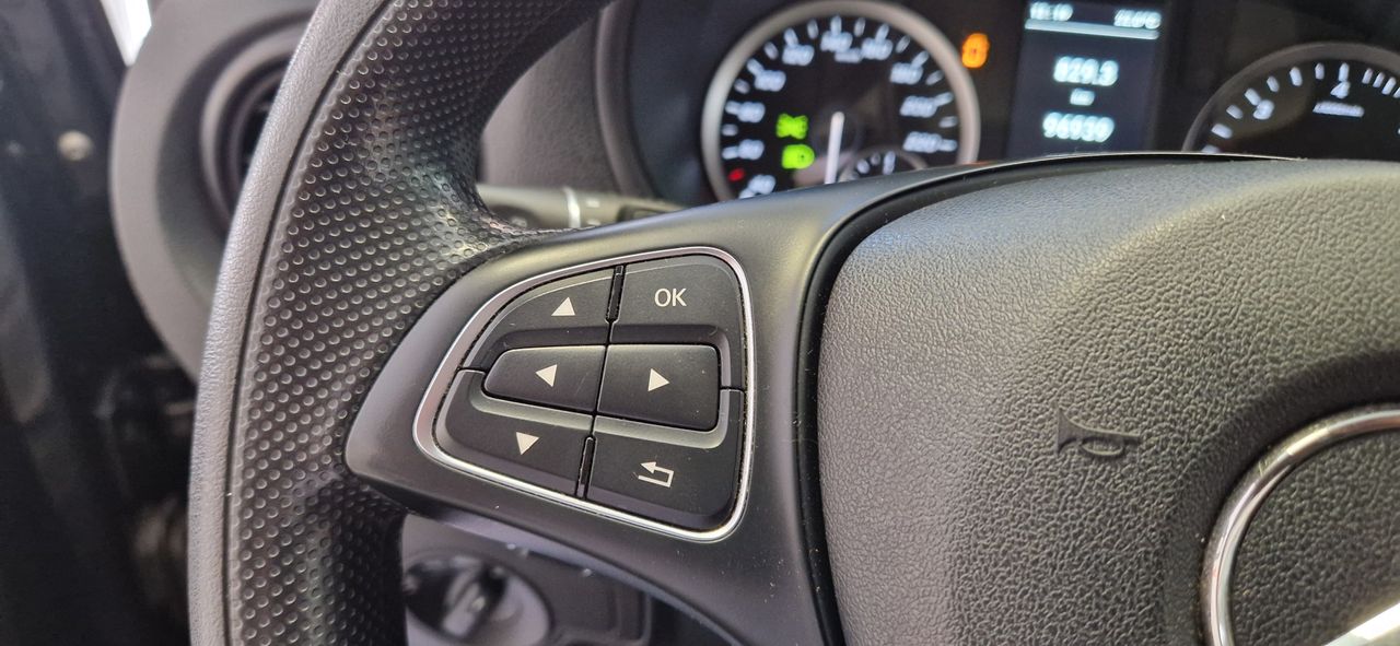 Mercedes Vito 114 CDI  Base Larga 9G-Tronic TOURER - Foto 17