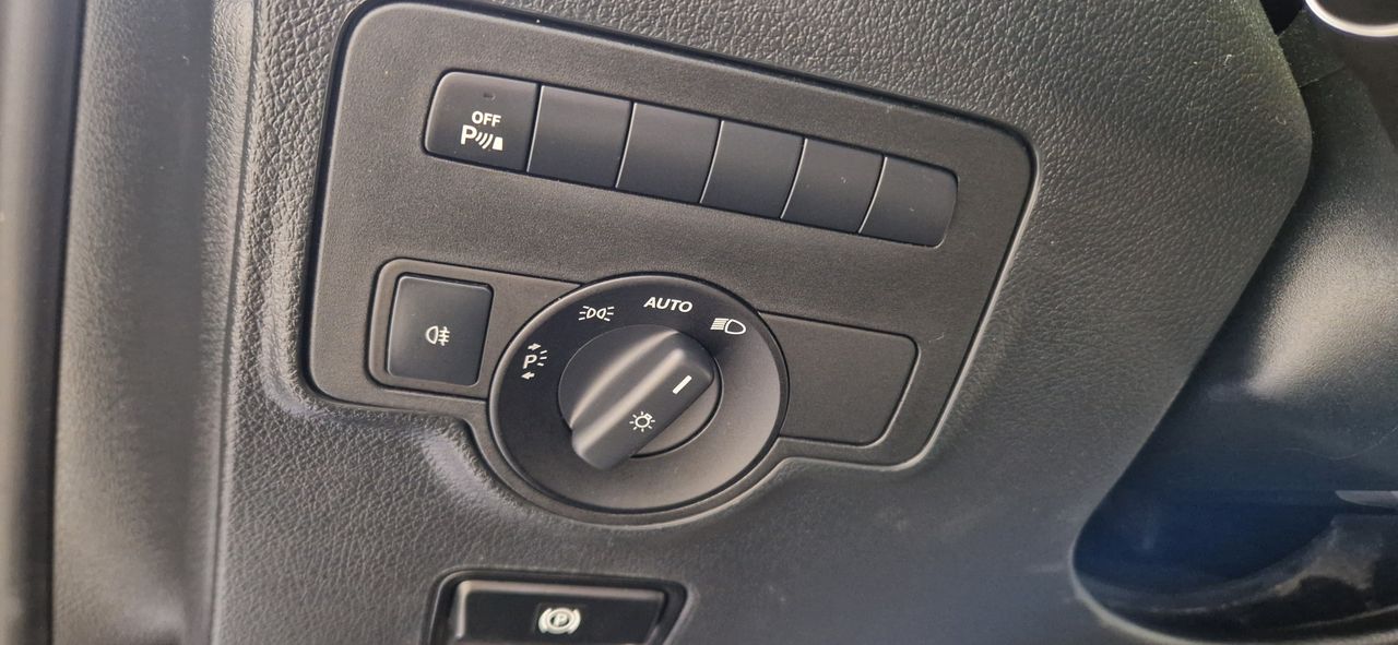 Mercedes Vito 114 CDI  Base Larga 9G-Tronic TOURER - Foto 20