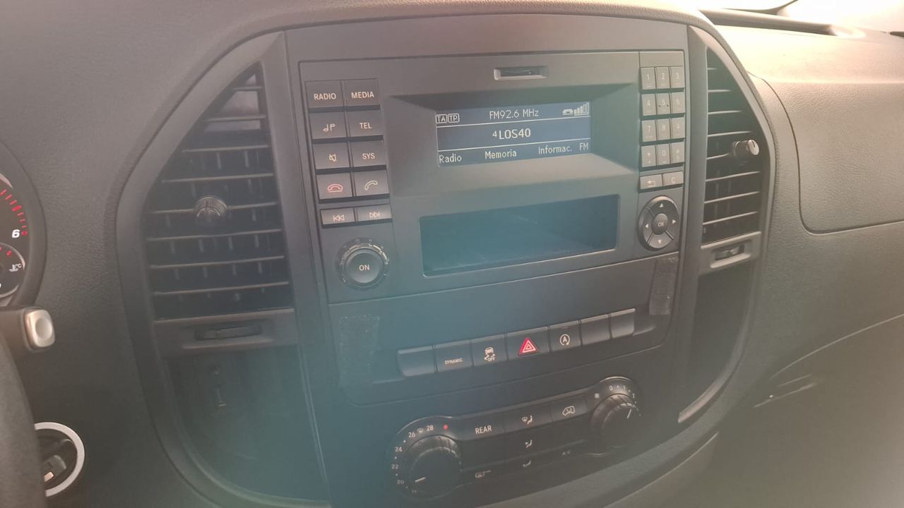 Mercedes Vito 114 CDI  Base Larga 9G-Tronic TOURER - Foto 7