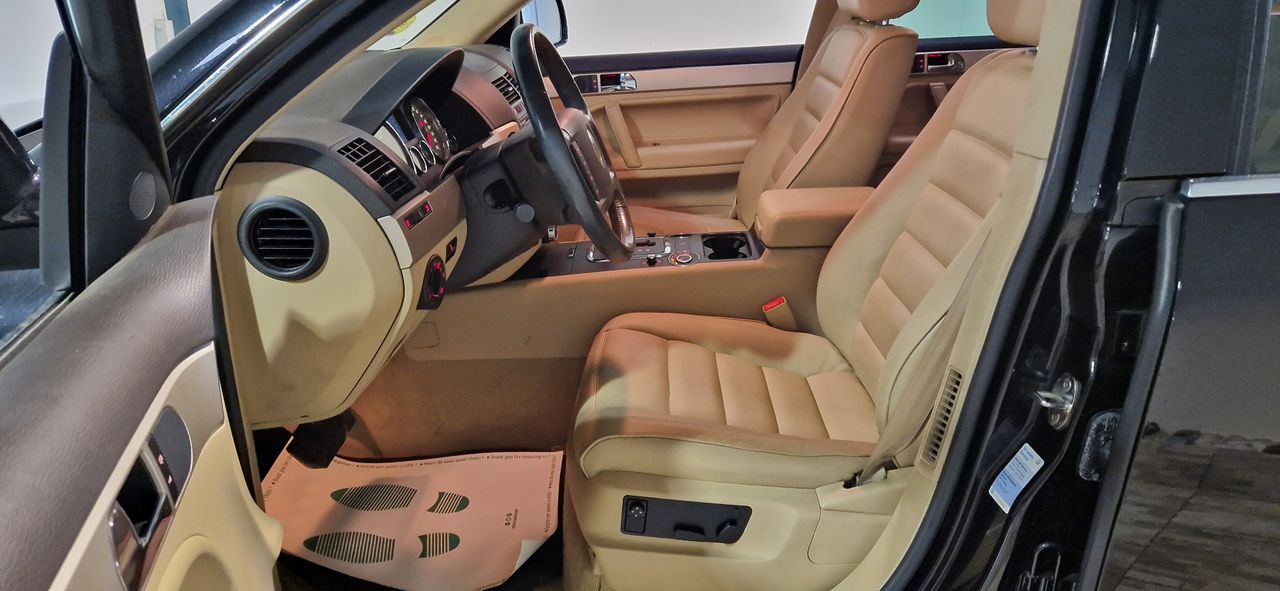 Volkswagen Touareg 3.0 TDI 225CV V6 TIPTRONIC MOTION TAPICERIA EN CUEERO BEIGE - Foto 11