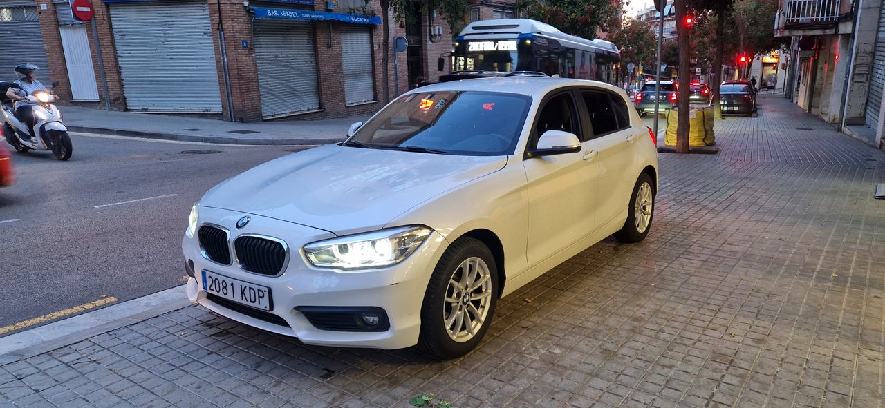 BMW Serie 1 116D NAVEGADOR GPS-FAROS LED - Foto 29