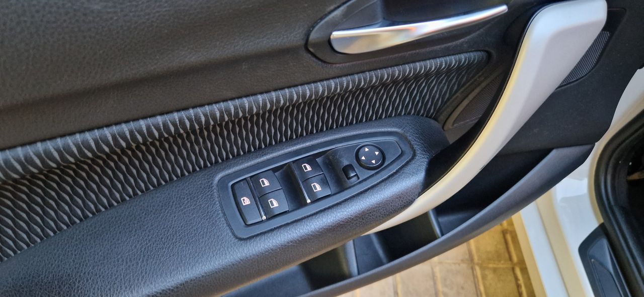 BMW Serie 1 116D NAVEGADOR GPS-FAROS LED - Foto 9