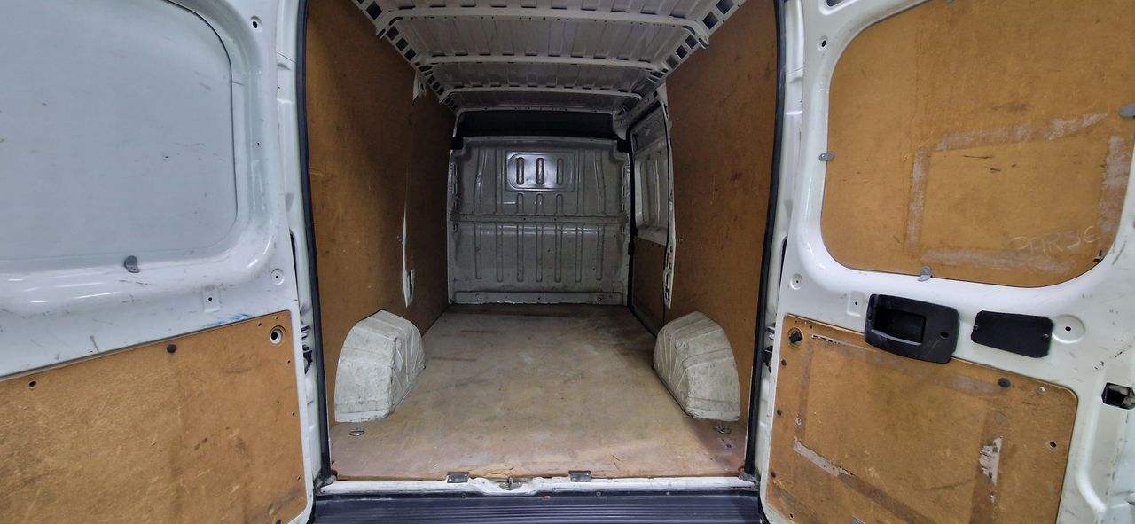 Citroën Jumper 2.2 HDI 120CV FRURGON 33 L2H2 - Foto 19
