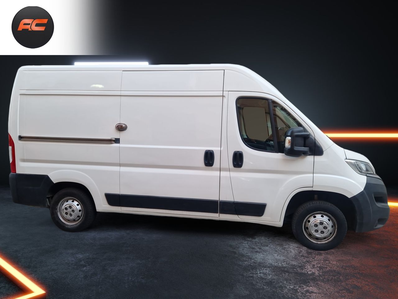 Citroën Jumper 2.2 HDI 120CV FRURGON 33 L2H2 - Foto 4