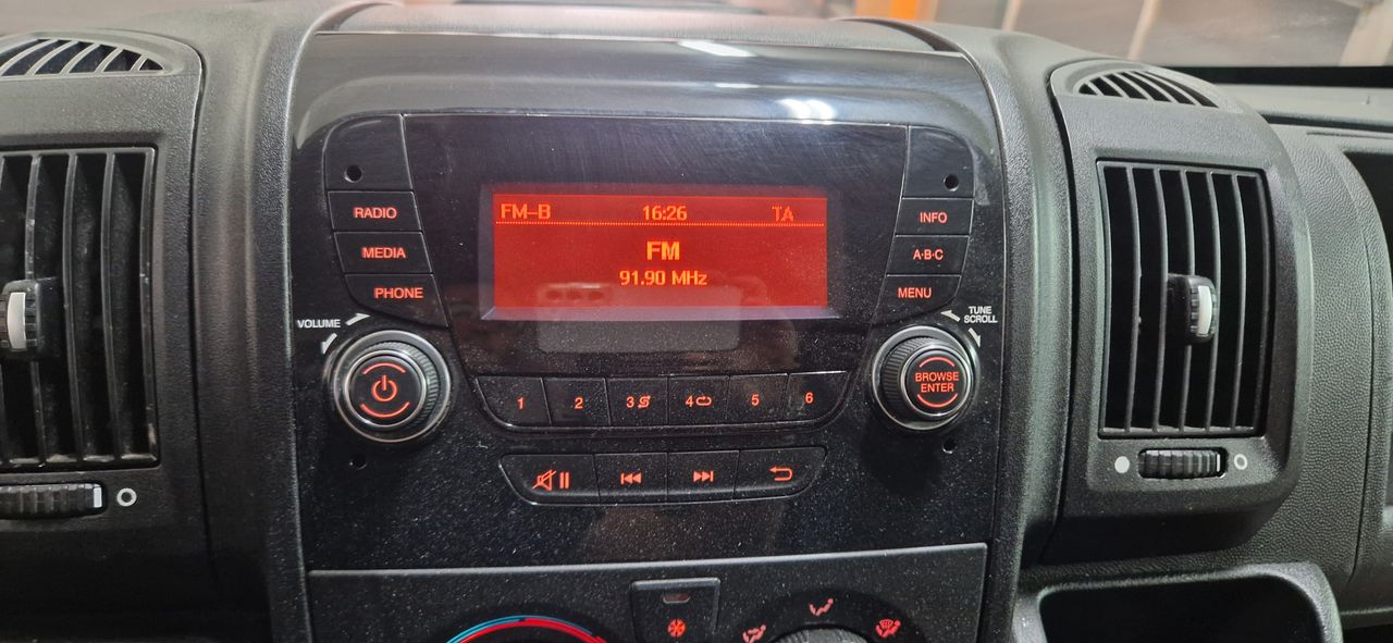 Citroën Jumper 2.2 HDI 120CV FRURGON 33 L2H2 - Foto 15