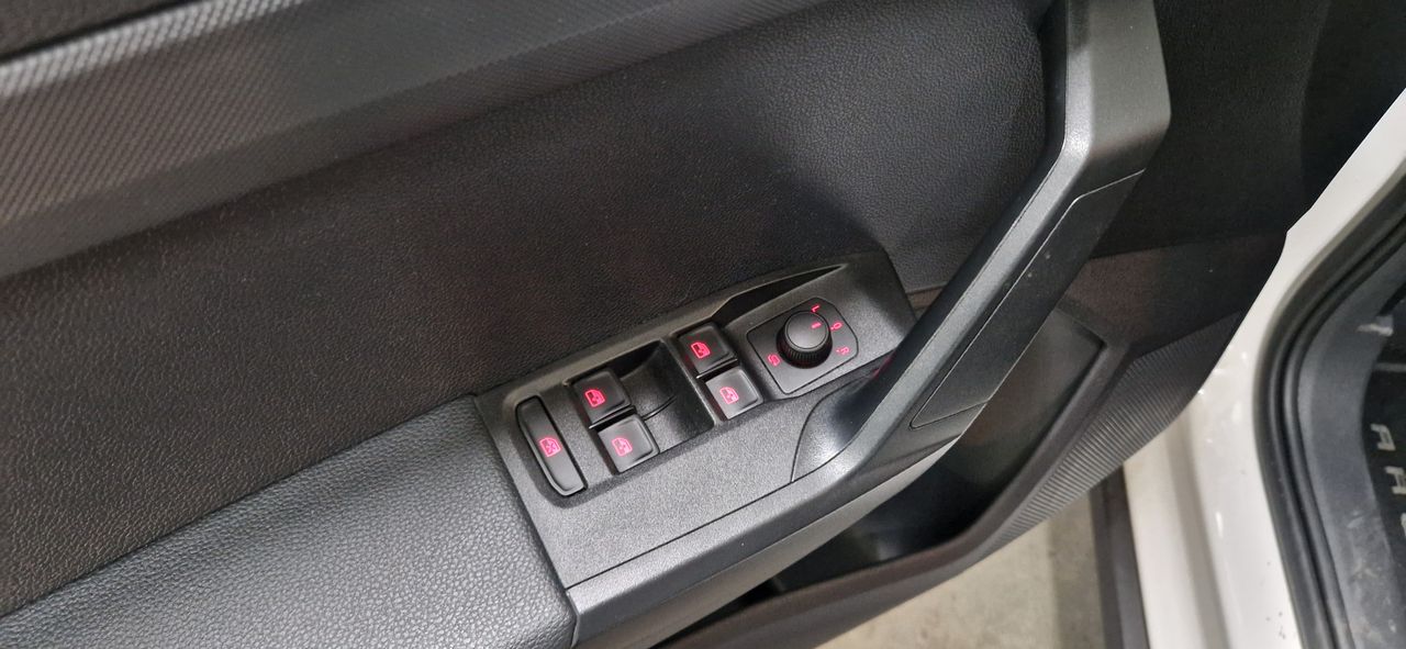 Seat Arona 1.0 TSI 115CV STYLE GO APPLE CARPLAY ANDROID AUTO - Foto 9