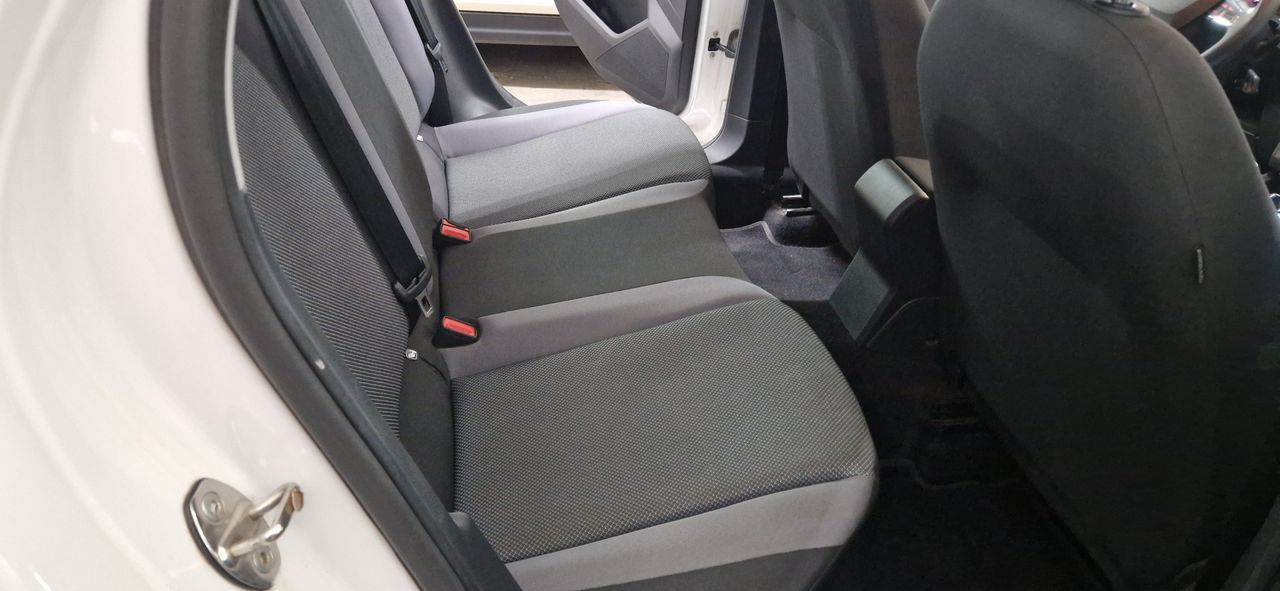 Seat Arona 1.0 TSI 115CV STYLE GO APPLE CARPLAY ANDROID AUTO - Foto 16