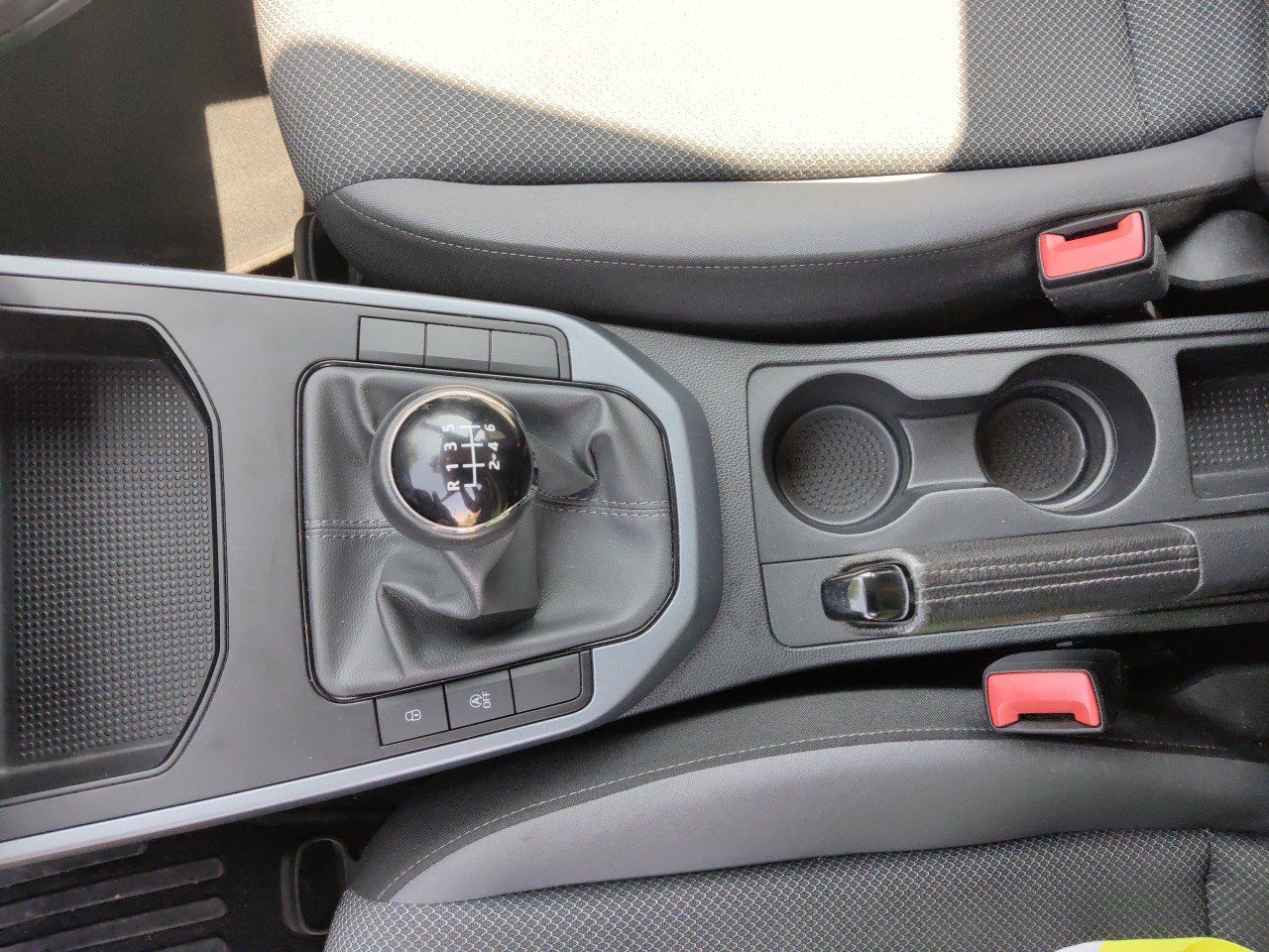 Seat Arona 1.0 TSI 115CV STYLE GO APPLE CARPLAY ANDROID AUTO - Foto 15