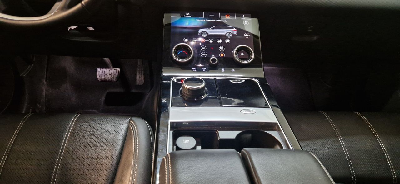 Land-Rover Range Rover Velar 20 D180 SE 4WD AUTO - Foto 20