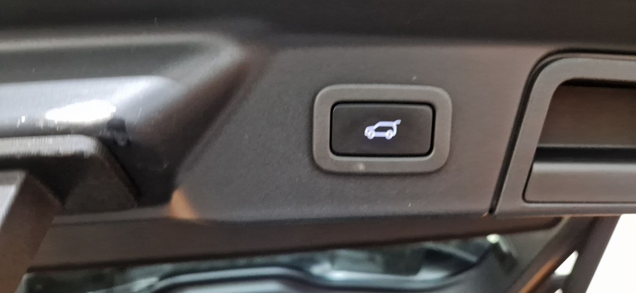 Land-Rover Range Rover Velar 20 D180 SE 4WD AUTO - Foto 40