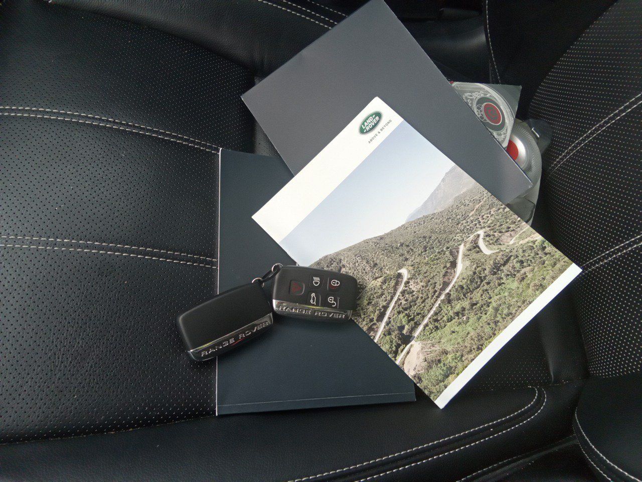 Land-Rover Range Rover Velar 20 D180 SE 4WD AUTO - Foto 44