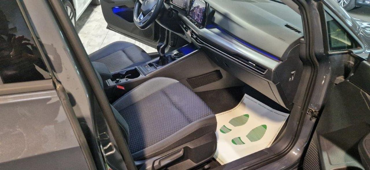 Volkswagen Golf 1.0 TSI 110CV LIFE APPLE CARPLAY ANDROID AUTO - Foto 14