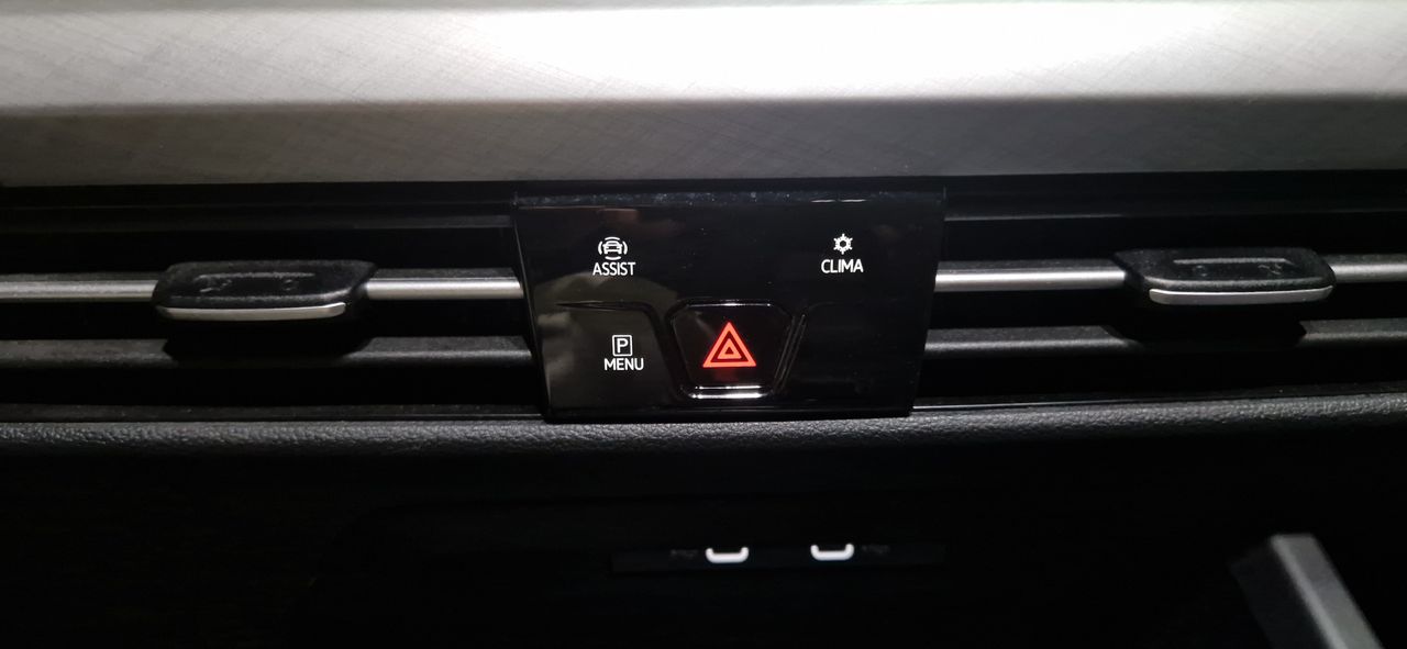 Volkswagen Golf Golf 1.0 eTSI 81kW 110CV DSG - Foto 15