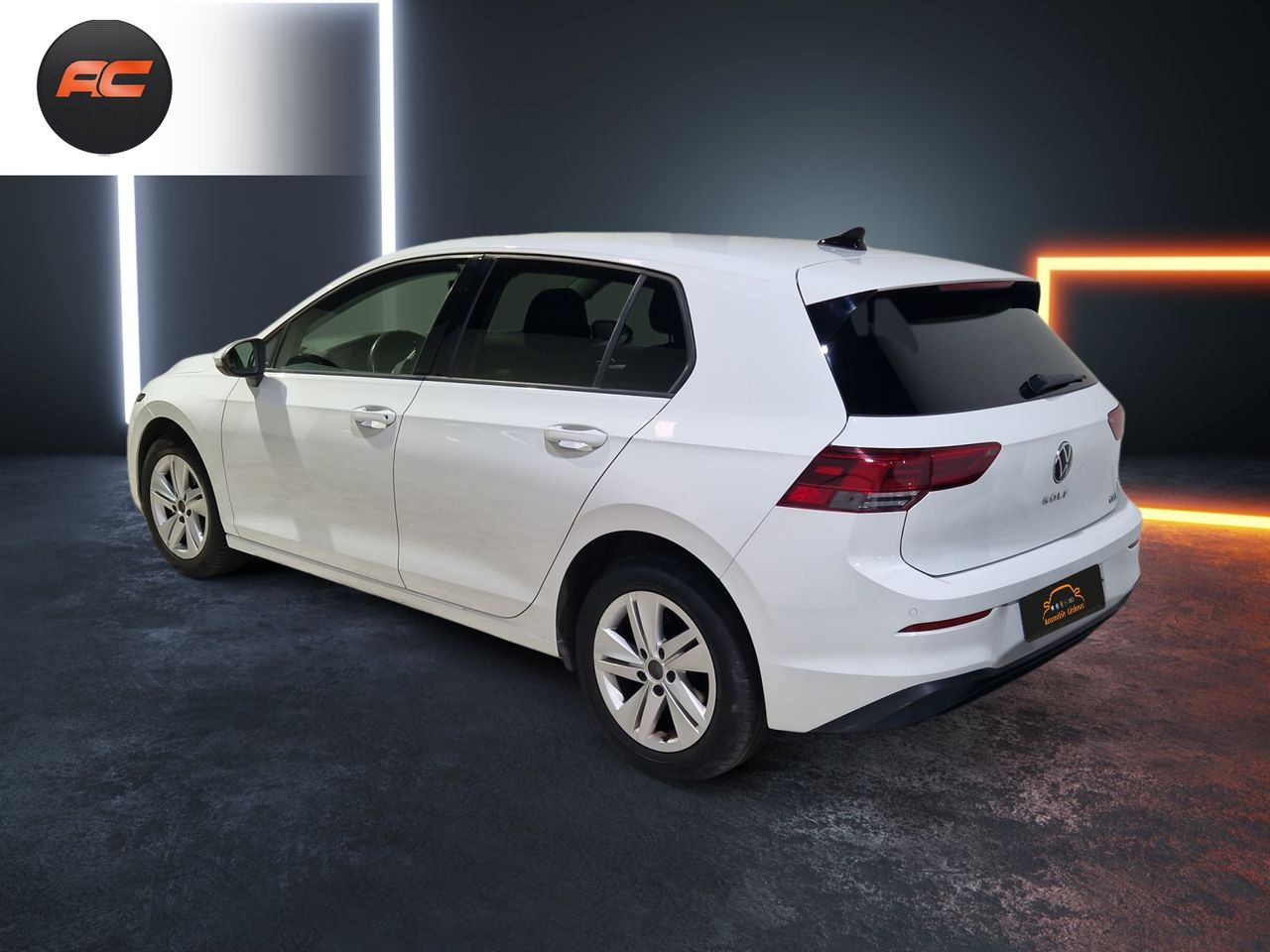 Volkswagen Golf Golf 1.0 eTSI 81kW 110CV DSG - Foto 4